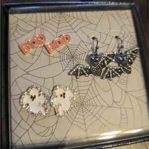 BNIB Quo Set of 3 Earrings Halloween Boo, Bats Ghosts Rhinestones w Giftbox Goth
